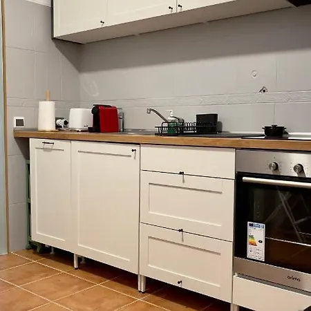 Apartamento T2 Com Terraco Grande شقة