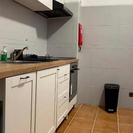 شقة Apartamento T2 Com Terraco Grande *