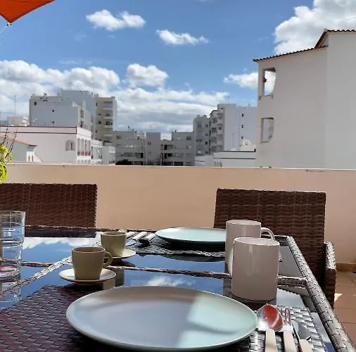 Apartamento T2 Com Terraco Grande Апартаменты
